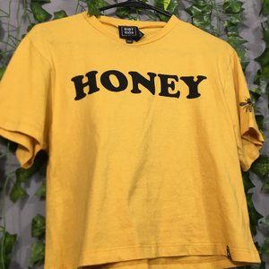 CUTE BRAND NEW YELLOW TOP
